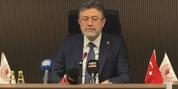 2025-yili-don-ve-kuraklik-etkisinde-gecmisti-bakan-yumaklidan-tarimsal-kayiplarimizi-2026da-geri-alacagiz-TtEeSR1L.webp