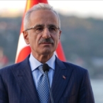 abdulkadir-uraloglu-2026nin-en-yogun-yolcu-trafigi-nisan-ayinda-gerceklesti-c7gZbNCr.jpg