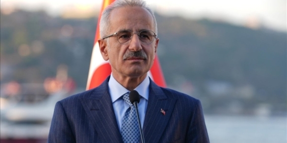 abdulkadir-uraloglu-2026nin-en-yogun-yolcu-trafigi-nisan-ayinda-gerceklesti-c7gZbNCr.jpg