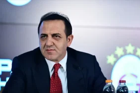 abdullah-kavukcudan-duygusal-sampiyonluk-aciklamasi-kelimelerle-anlatamiyorum-cok-savastik-nBWZcrBA.webp