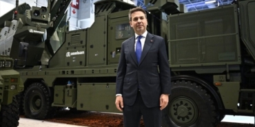 alparslan-bayraktar-saha-2026yi-ziyaret-etti-EExIYHT2.jpg
