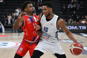 anadolu-efes-evinde-farkli-kazandi-xkDDACH4.jpg