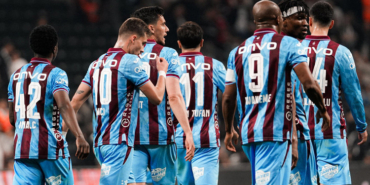 besiktas-1-2-trabzonspor-super-lig-maci-qAHFRB9X.jpg