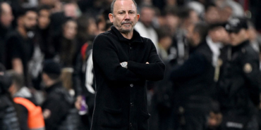 besiktas-taraftarindan-trabzonspor-macinda-sessizlik-protestosu-6jljn4rA.jpg