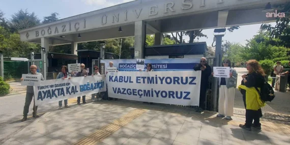 bogazici-mezunlarindan-kayyim-yonetimine-tepki-hukuksuz-ve-keyfi-uygulamalari-kabul-etmiyoruz-Jty28Pi7.webp