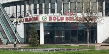 bolu-belediyesinde-jandarma-ekipleri-arama-yapti-AChZSSfC.jpg