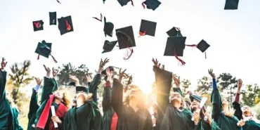 diplomanin-buyusu-bozuldu-gencler-neden-universiteden-vazgeciyor-yNfl3QeC.webp