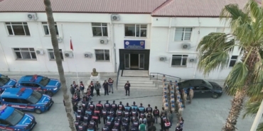 diyarbakir-ve-mersinde-uyusturucu-tacirlerine-operasyon-87-tutuklama-nJPZlCOU.jpg