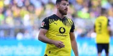 dortmundda-salih-ozcan-yolcu-CwUHd9Zj.jpg