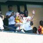 dries-mertens-ve-ailesi-sampiyonluk-icin-rams-parkta-Mtpenltp.jpg