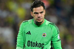 ederson-kendine-kulup-ariyor-OByctaXy.jpg
