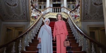 emine-erdogan-belcika-kralicesi-mathildeyle-bir-araya-geldi-EneaWMtF.jpg
