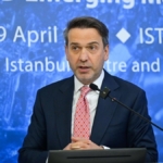 enerji-bakani-alparslan-bayraktar-cezayir-ile-lng-anlasmasinin-yenilenebilecegini-duyurdu-3apOTNNq.jpg