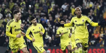 fenerbahceden-super-ligde-ikincilik-rekoru-1MfWixnu.webp