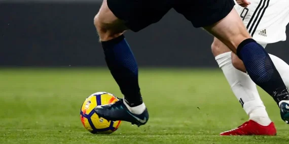 genclik-ve-spor-bakanligindan-istanbuldaki-amator-futbol-kuluplerine-180-milyon-lira-destek-CSUYi2rw.webp