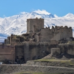 gorenler-avrupada-saniyor-vanin-kayaliklarinda-gizlenen-400-yillik-sir-amgcTJnM.jpg