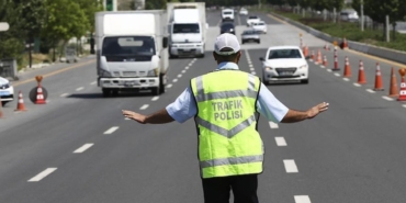 istanbulda-bugun-bircok-yol-trafige-kapatilacak-4l35Y4GY.jpg