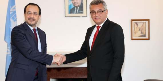 kktc-cumhurbaskani-erhurman-gkry-lideri-hristodulidis-ile-bir-araya-geldi-yzdIMIJK.jpg