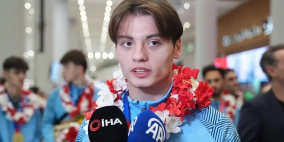milli-sporcu-berkay-erer-avrupa-tekvando-sampiyonasinda-altin-madalyaya-uzandi-ASDyXH77.webp
