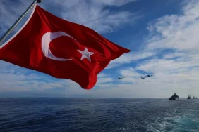 milliyet-yazari-ozay-sendir-mavi-vatan-yasasi-geliyor-cumhurbaskanina-da-ozel-statulu-deniz-ilan-eMBsjPPF.webp