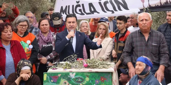 mugla-buyuksehir-belediye-baskani-arastan-selimiyeye-yapilmak-istenen-yat-limanina-tepki-bu-hassas-bolgede-3zJ1uJI5.webp