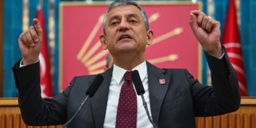 ozgur-ozelden-burcu-koksala-bu-tehditse-daniskasini-ediyorum-ulan-BqiZeKX1.jpg
