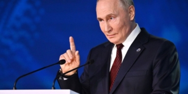 putin-ermenistana-aba-altindan-sopa-gosterdi-ukraynada-da-boyle-baslamisti-WSBKq2IN.jpg