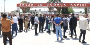 sanliurfa-valiligi-duyurdu-akcakale-kapisindan-suriyeye-gecisler-pasaport-ile-yapilacak-efYOzFt1.webp