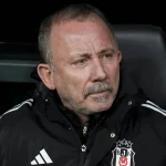 sergen-yalcin-onemsiz-bir-macti-VQ5znCyC.webp