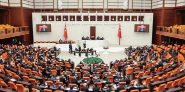 tbmmde-bu-hafta-varlik-barisi-ve-istanbul-finans-merkezi-duzenlemeleri-gorusulecek-InJJhVQl.webp