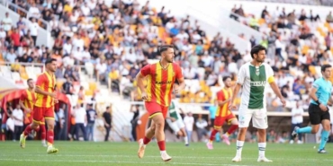 yeni-malatyaspor-tarihe-gecti-ligi-52-puanla-tamamladi-111-gol-yedi-8-gol-atabildi-B8gnacnb.jpg